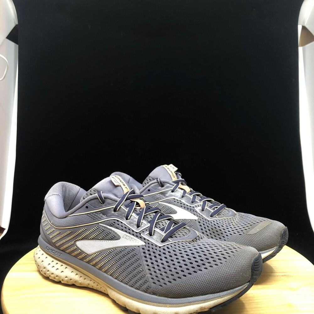 Brooks Womens Ghost 12 1203051B086 Gray Running Shoes Lace Up Low Top Sz 10.5 B - Picture 4 of 10
